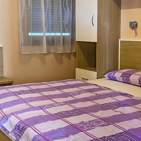 Awesome In With Wi-fi Starigrad Paklenica